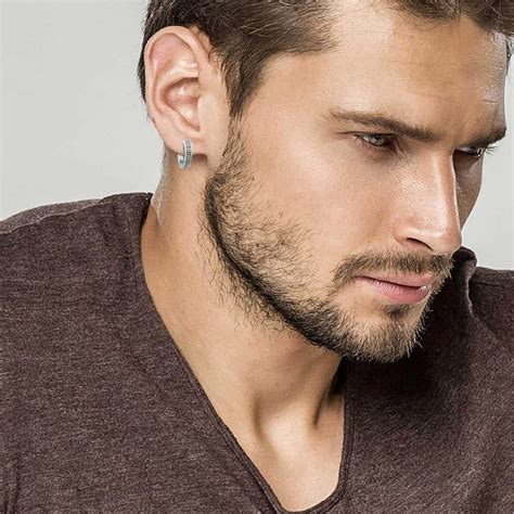 boucle d'oreille homme chanel|Boucles d'oreilles pour homme .